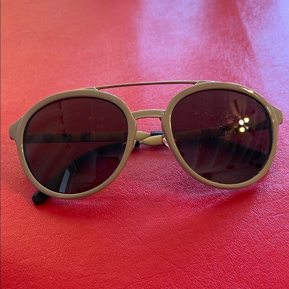 Burberry B 4168-Q 3451/73 54 19 140 3N Authentic Sunglasses |